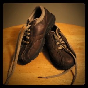 Munchkins boy's shoes